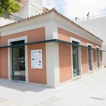 View Armonias Boutique B2